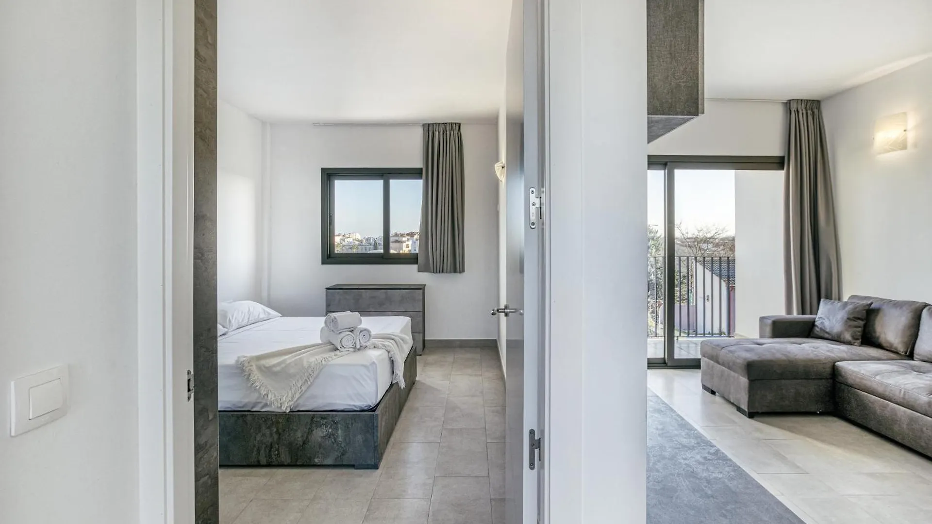 Giuliano Superior 1 Para 4 Personas Empuriabrava Apartment